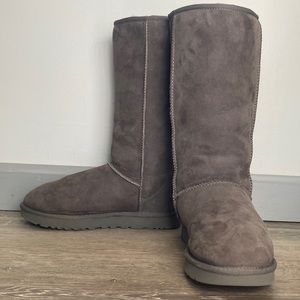 Ugg: Tall Classic Boots